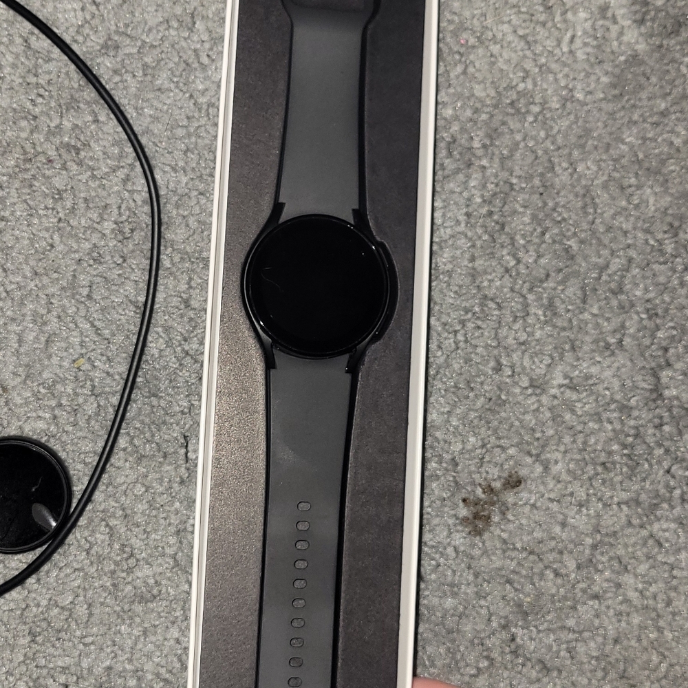 Galaxy watch 4 40mm screen
